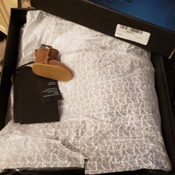 Australia Luxe Bedouin Short Boots - Picture 7 of 8